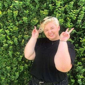 Meet your Posher, Kimberly